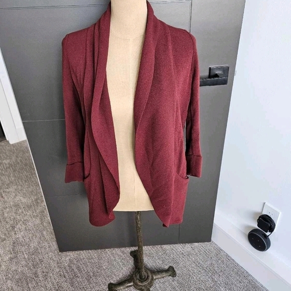 Aritzia Wilfred Chevalier Deep Red Women's BLAZER - Picture 1 of 2